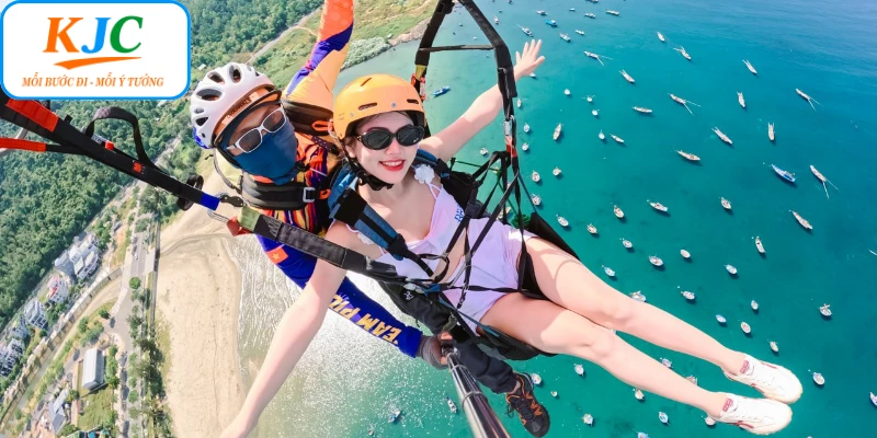 Trải nghiệm mạo hiểm cùng Bay dù lượn Đà Nẵng